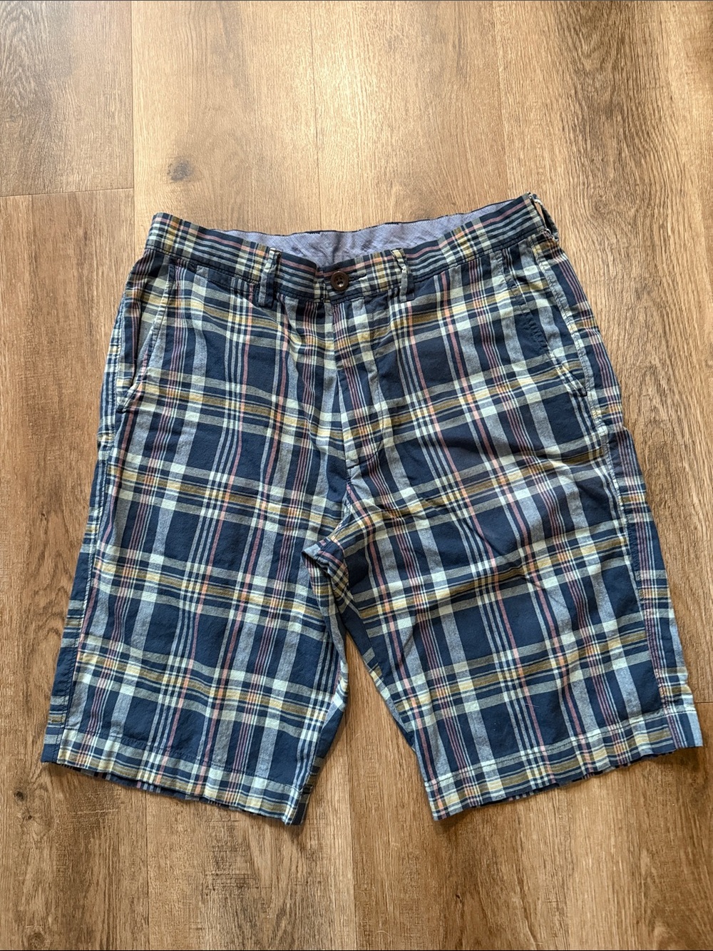 J. Crew Club Short plaid cotton chino shorts size 31